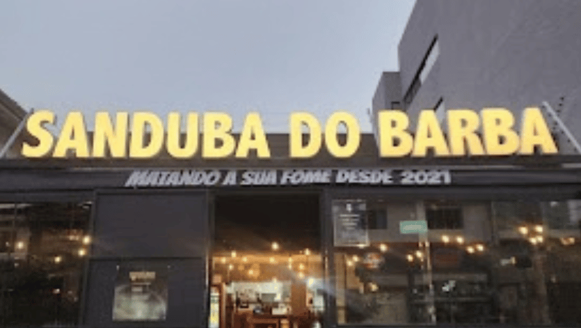 O Sanduba do Barba é uma hamburgueria localizada no Jardim Bonfiglioli, região do Butantã, em São Paulo, especializada em hambúrgueres artesanais, sanduíches, porções, shakes, sobremesas e bebidas.